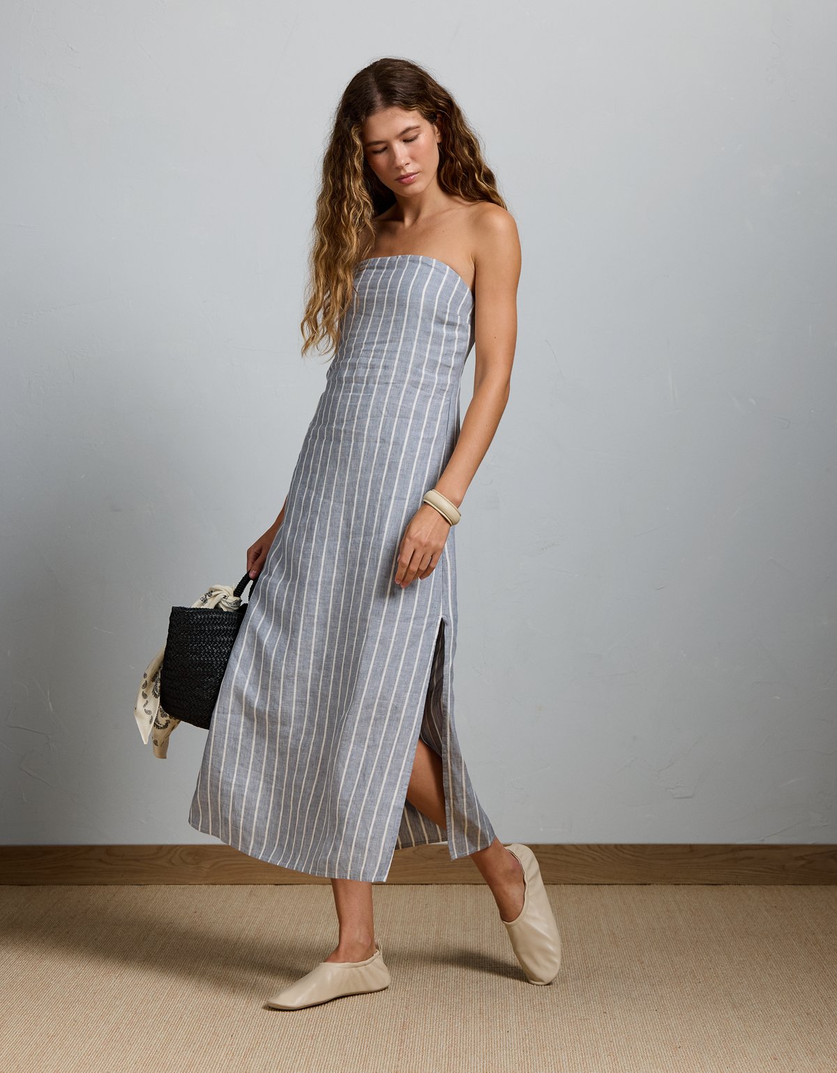 AE77 Premium Strapless Linen Midi Dress - image 5