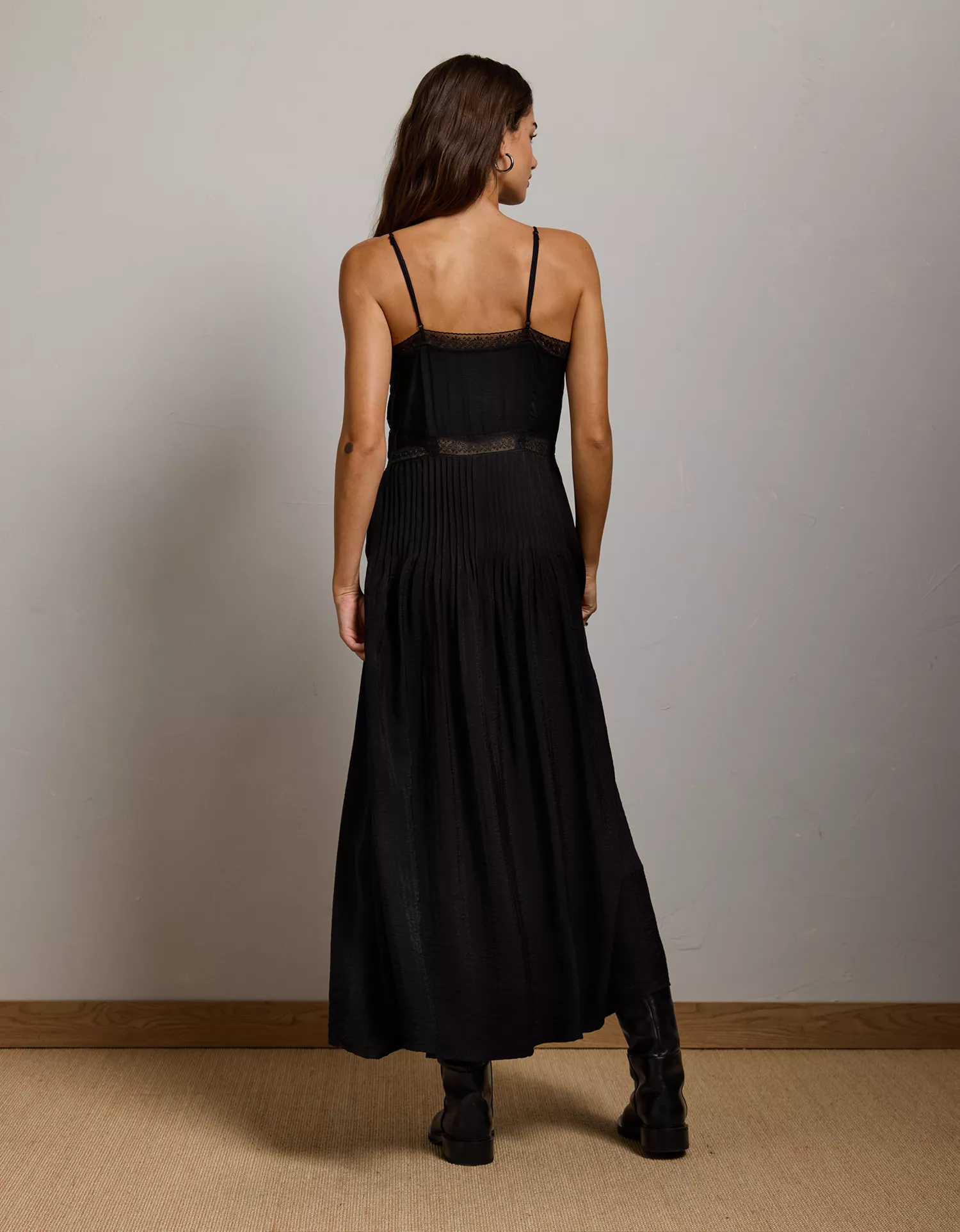 AE77 Lace Ruffle Maxi Dress - thumbnail 2