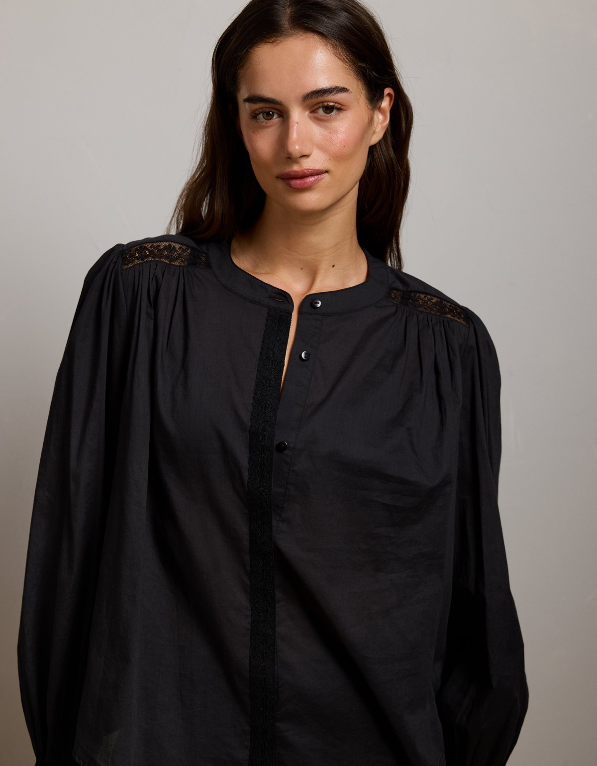 AE77 Poet Blouse - image 5