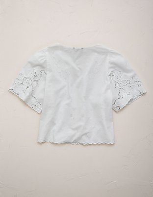 AE77 Eyelet Lace Short-Sleeve Blouse