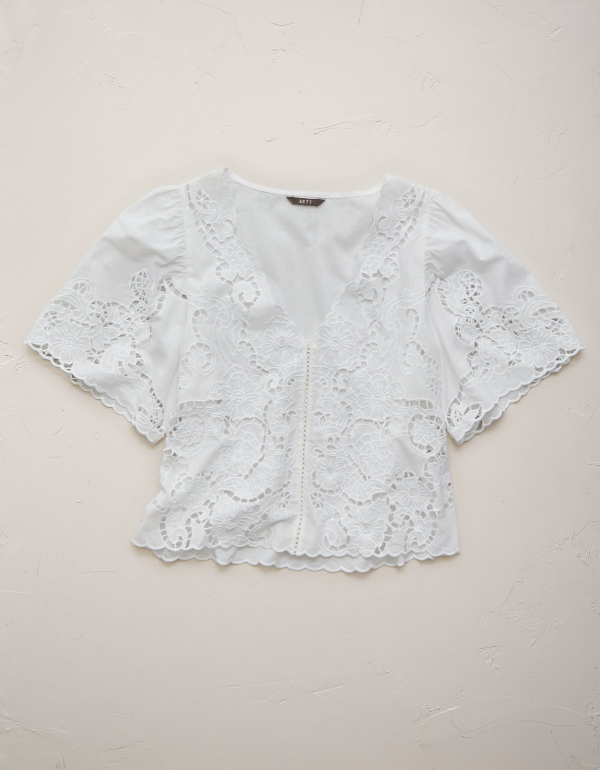 AE77 Eyelet Lace Short-Sleeve Blouse - image 3