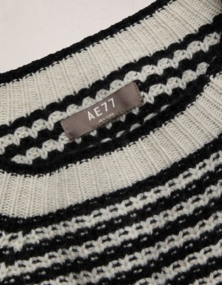 AE77 Striped Sweater