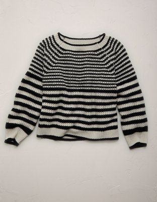 AE77 Striped Sweater
