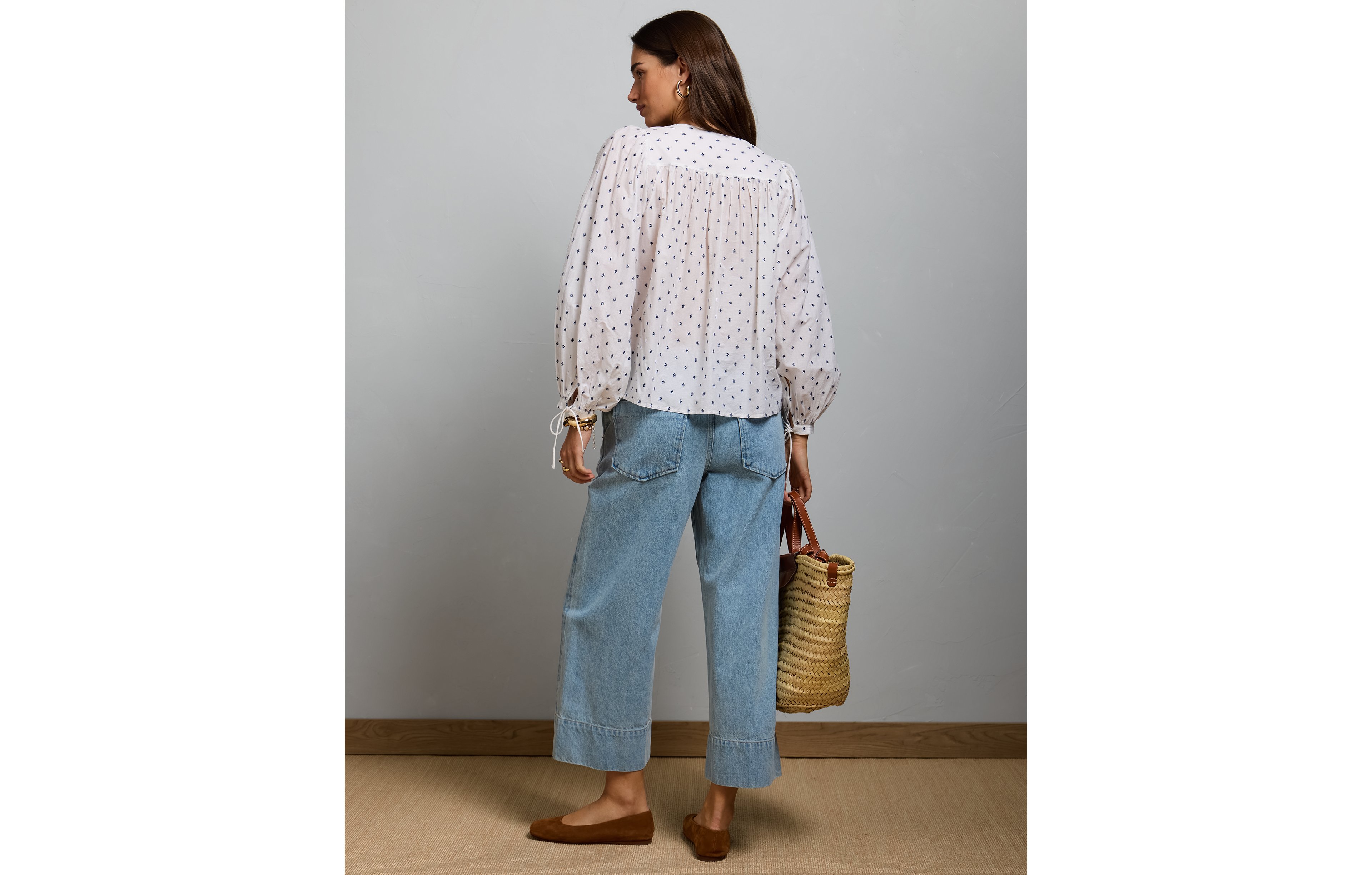 AE77 Embroidered Balloon-Sleeve Button-Up Shirt