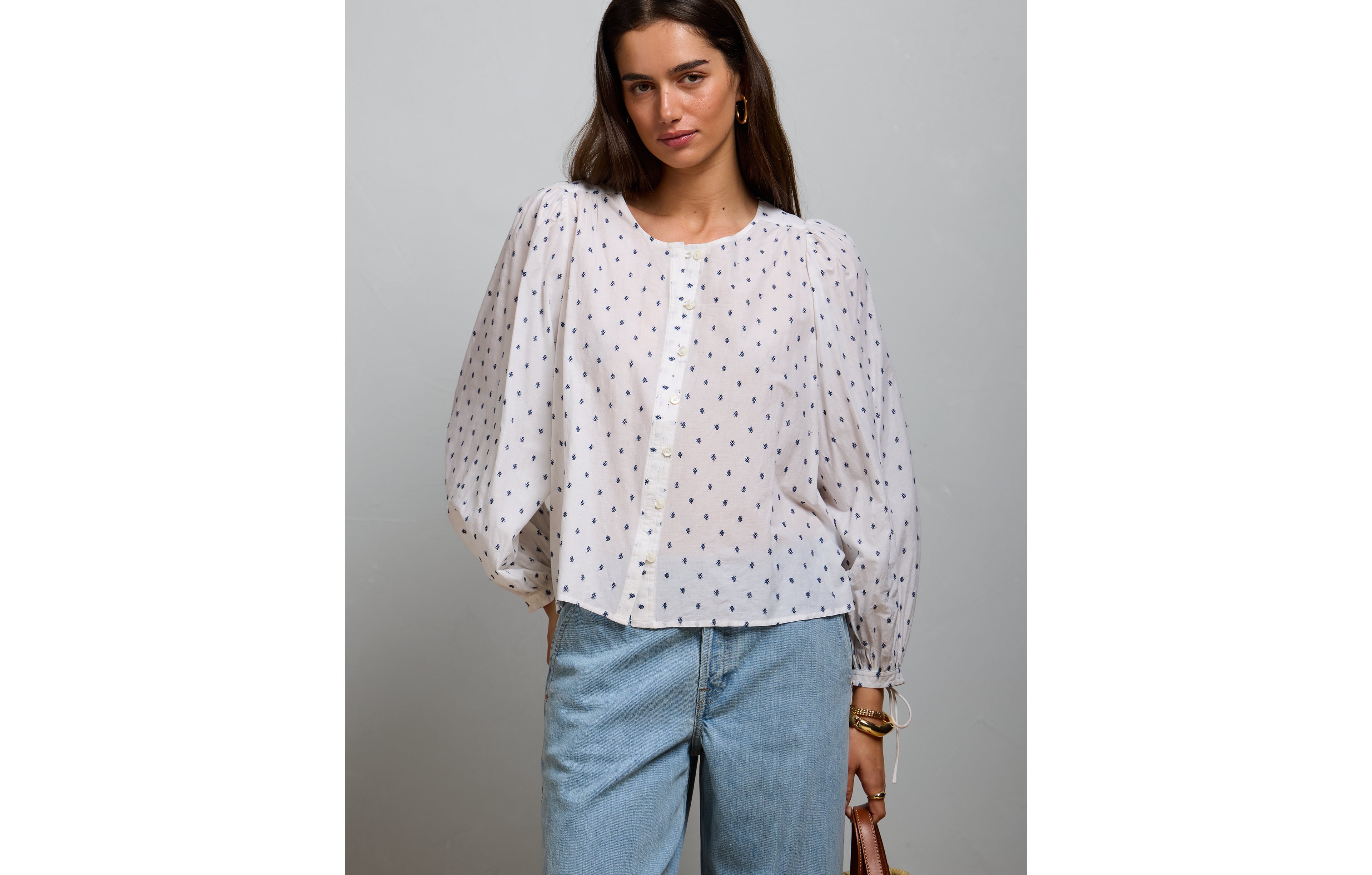 AE77 Embroidered Balloon-Sleeve Button-Up Shirt