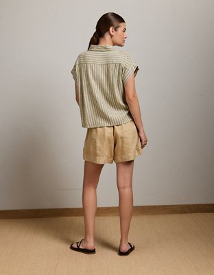 AE77 Boxy Cropped Linen-Blend Button-Up Shirt