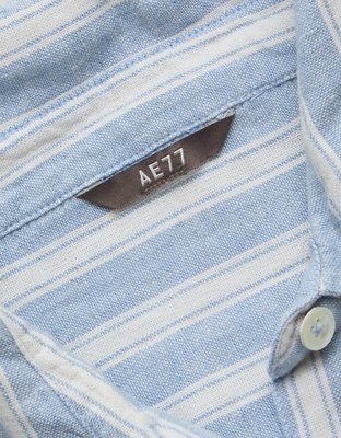 AE77 Boxy Cropped Linen-Blend Button-Up Shirt