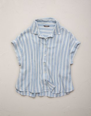 AE77 Boxy Cropped Linen-Blend Button-Up Shirt