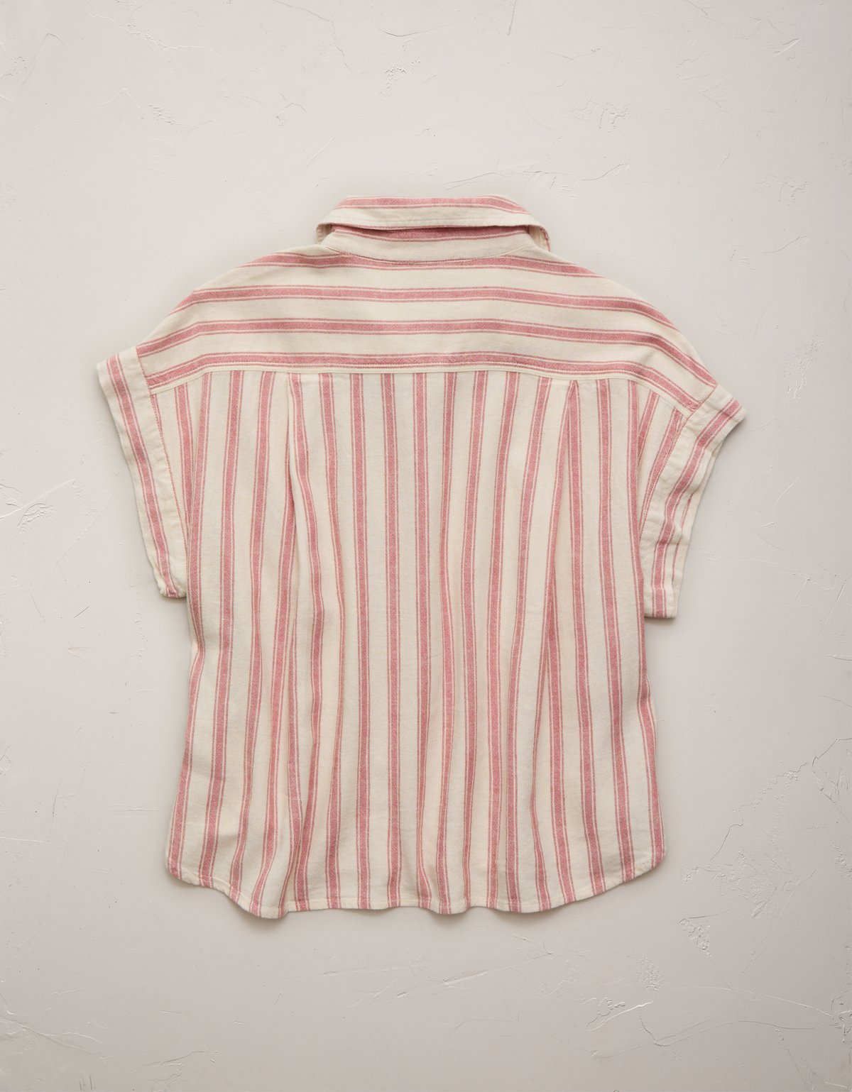AE77 Boxy Cropped Linen-Blend Button-Up Shirt - image 4