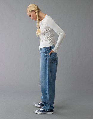 AE Strigid Low-Rise Baggy Barrel Jean
