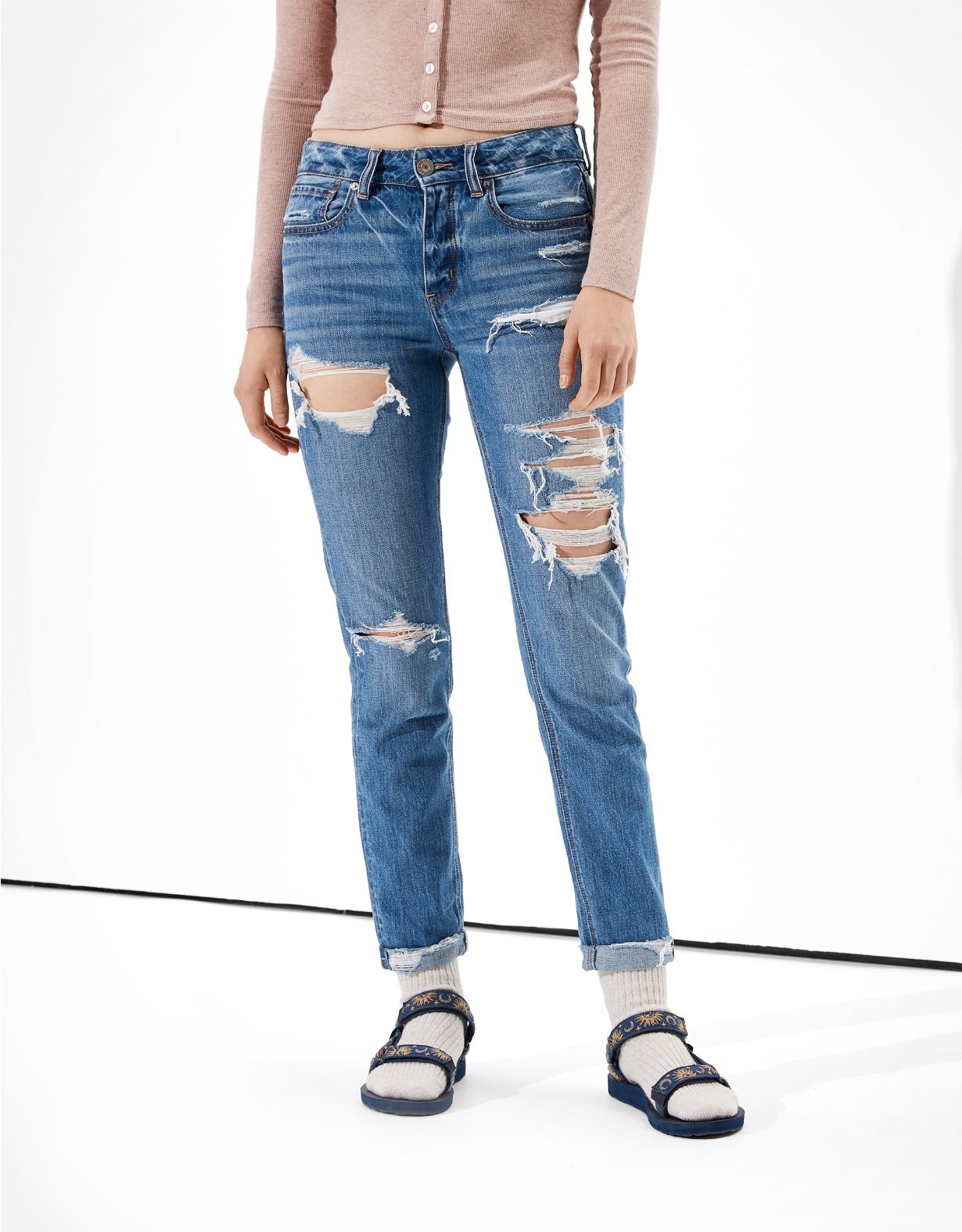 AE Ripped Low-Rise Tomgirl Jean