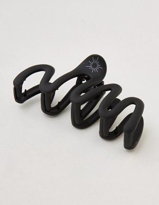 OFFLINE By Aerie Wavy Claw Clip