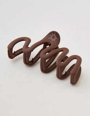 OFFLINE By Aerie Wavy Claw Clip