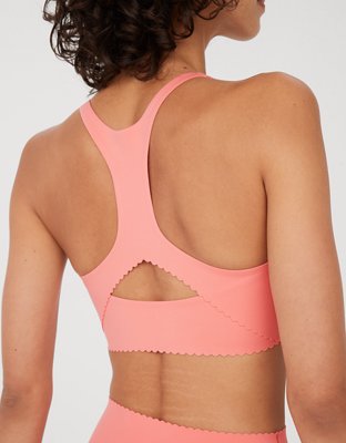 OFFLINE By Aerie Real Me Hold Up! Scallop Sports Bra