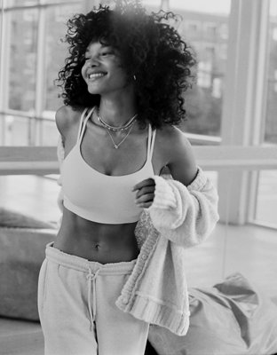 OFFLINE By Aerie Real Me Hold Up! Strappy Sports Bra