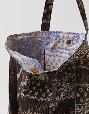 Aerie Quilted Tote Bag