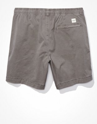 AE 5.5" Flex Lived-In Trekker Short