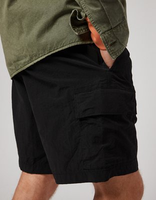 AE 24/7 5.5" Cargo Trekker Short