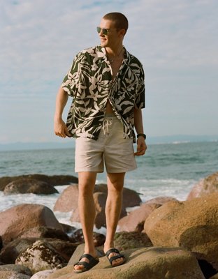 AE 7" Flex Linen-Blend Trekker Short