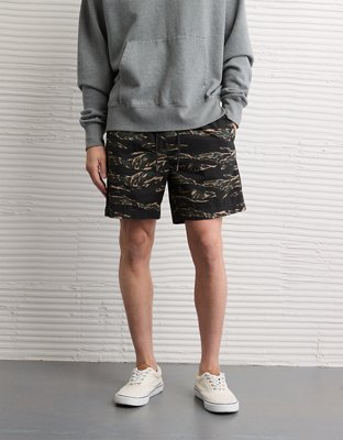 AE 7" Flex Lived-In Trekker Short