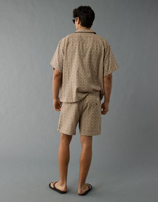AE Trekker Short Desgastado de 7"