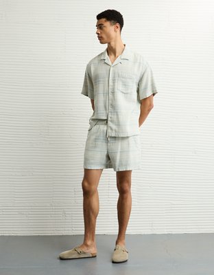 AE 5" Textured Striped Lived-In Trekker Short