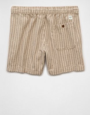 AE 5" Lived-In Trekker Short