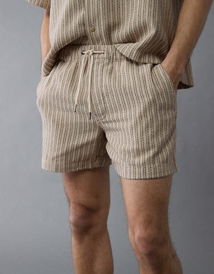 AE 5" Lived-In Trekker Short