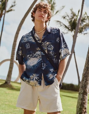 AE 7" Lived-In Trekker Short