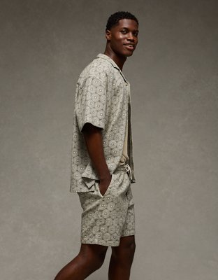 AE 7" Lived-In Trekker Short from American Eagle - $37.46