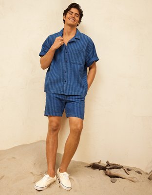 AE 7" Lived-In Trekker Short