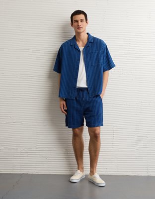 AE 7" Lived-In Trekker Short