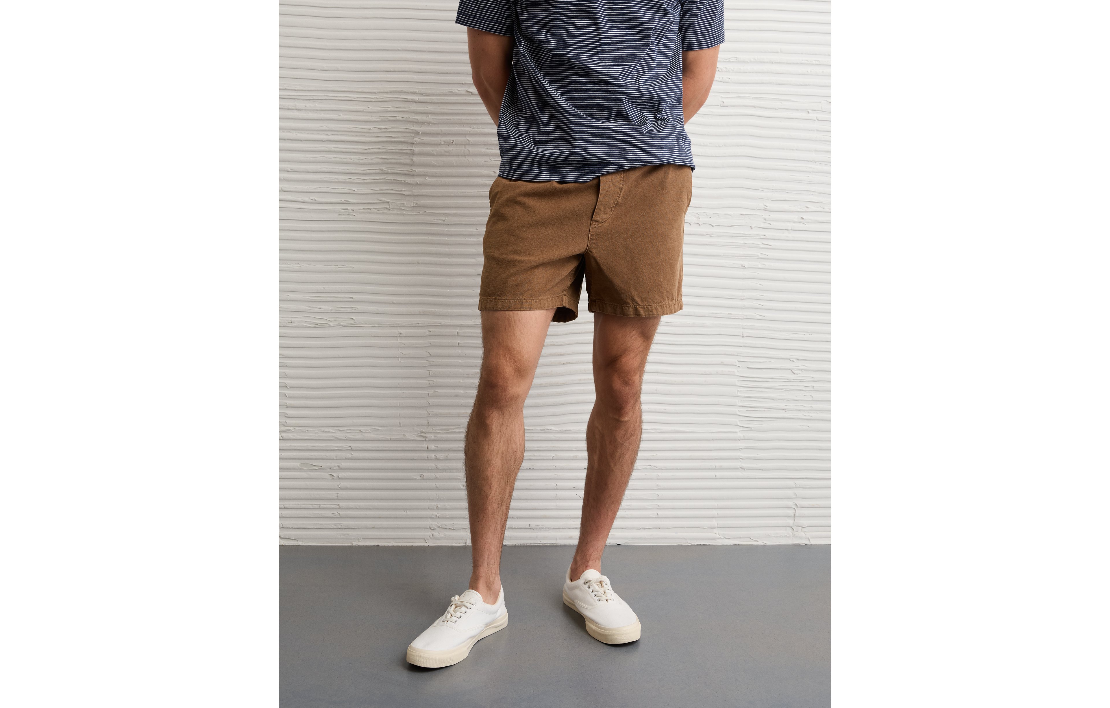 AE 5" Lived-In Pull-On Short