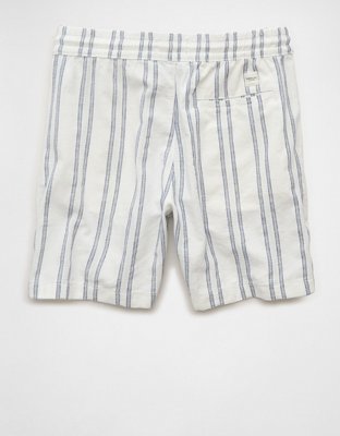 AE 7" Lived-In Trekker Short