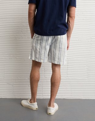 AE 7" Lived-In Trekker Short