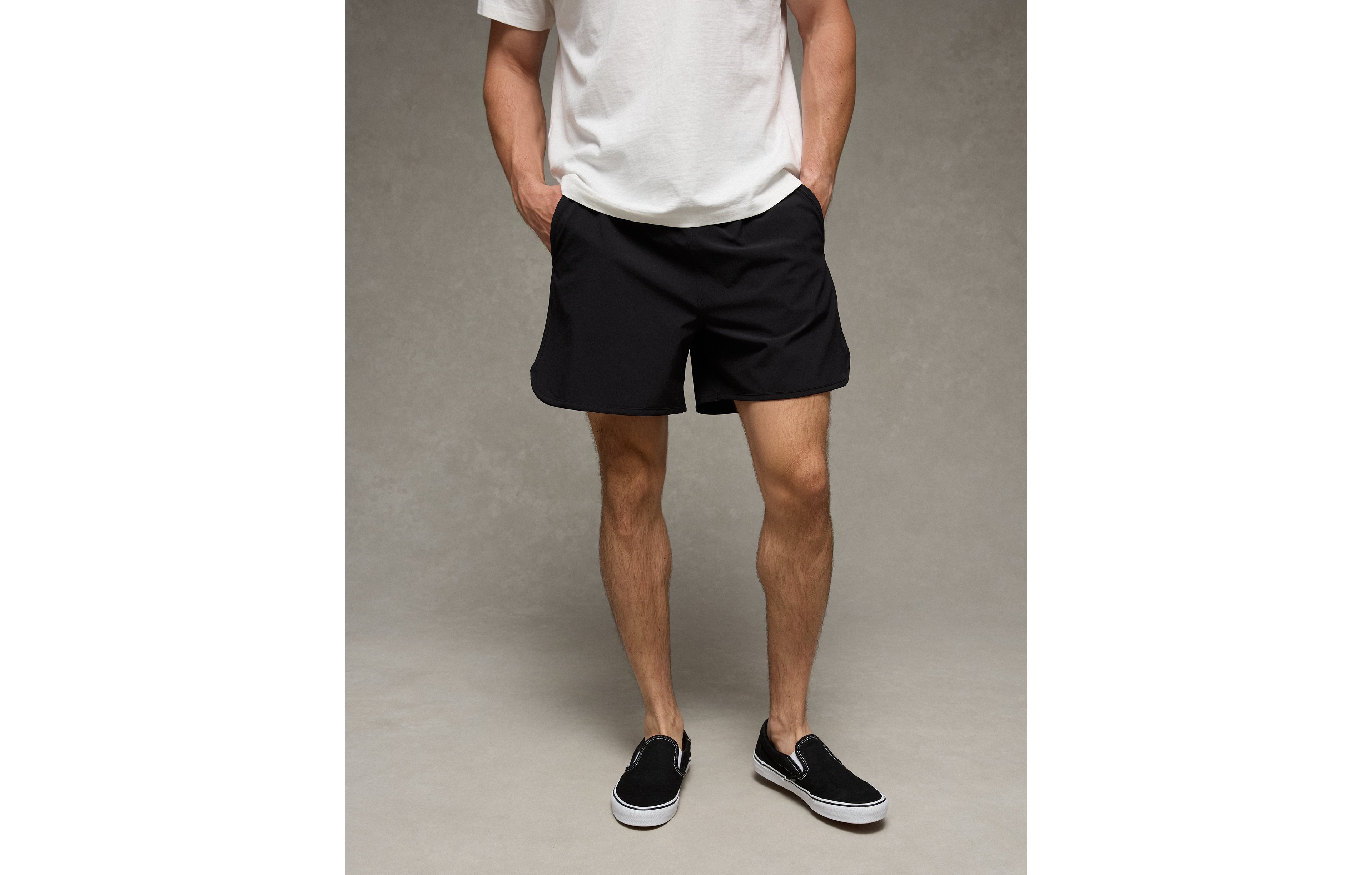 AE 24/7 5" Training Short
