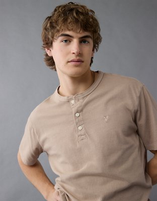 AE T-shirt con cuello henley y efecto gastado