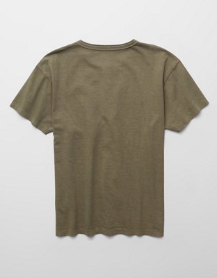 AE Playera vintage de fit relajado con cuello Henley