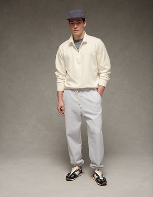 AE 24/7 Boxy Quarter-Zip Sweatshirt