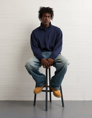 AE 24/7 Boxy Quarter-Zip Sweatshirt
