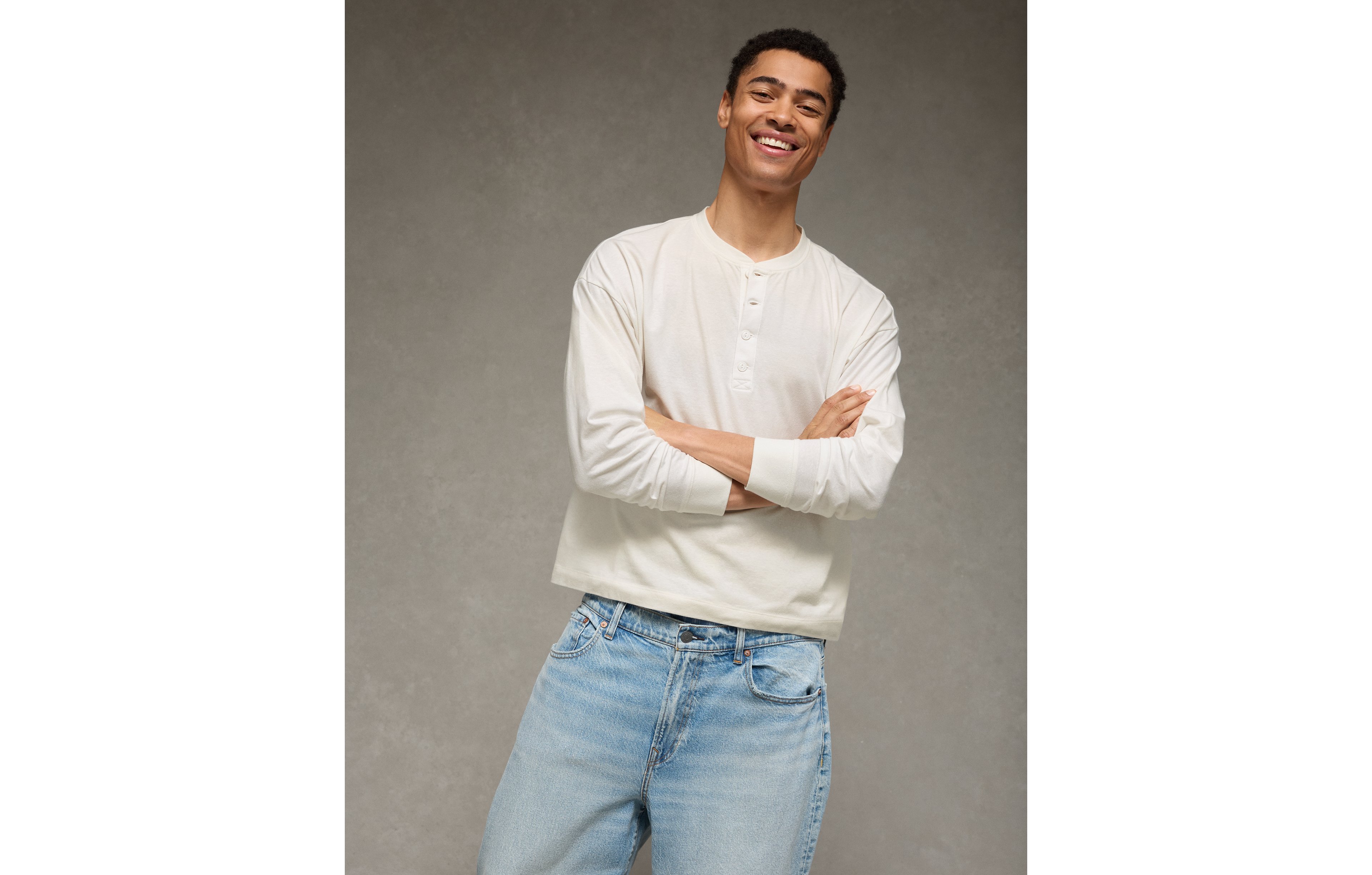 AE Boxy Fit Lightweight Henley T-Shirt