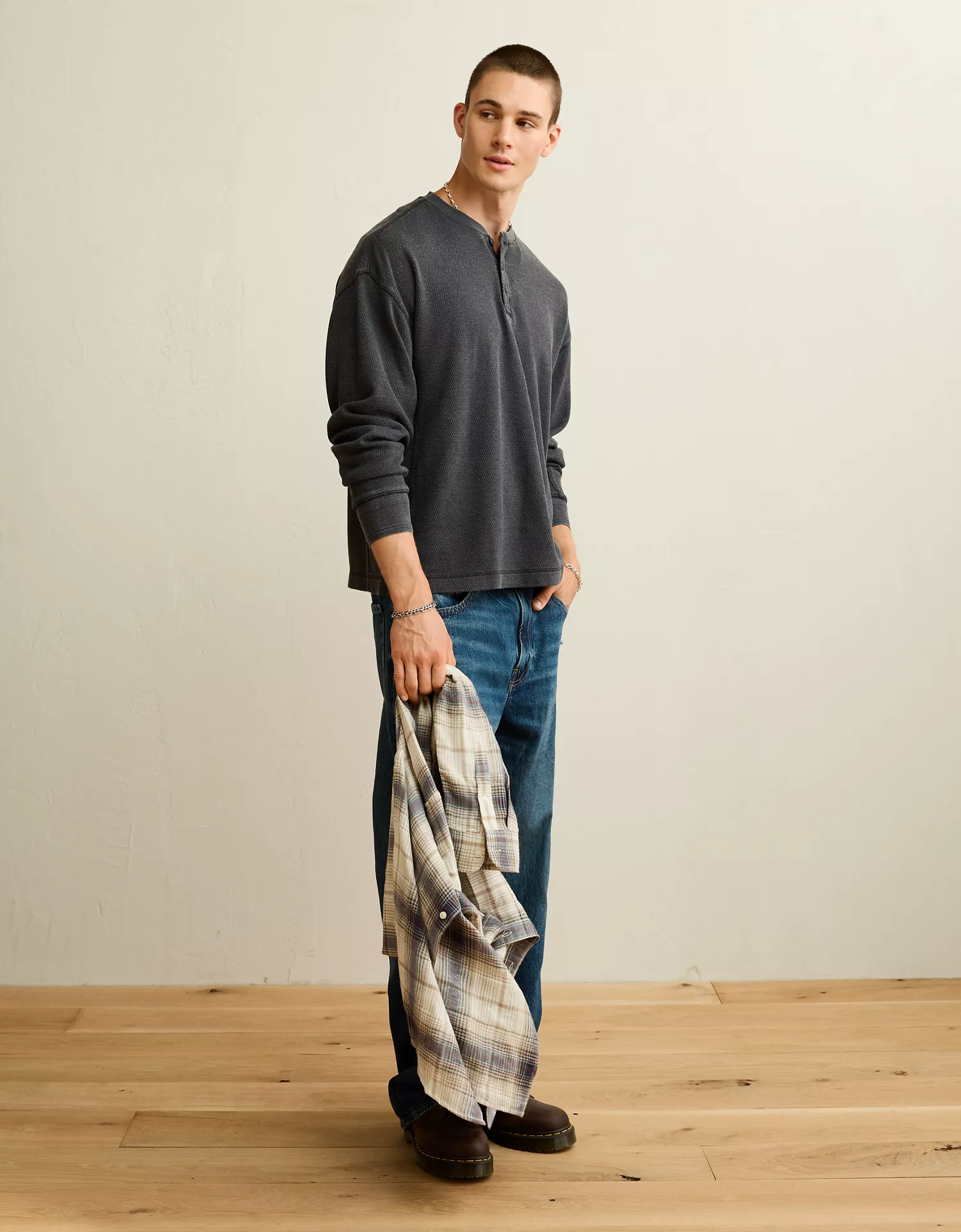 AE Boxy Fit Thermal Henley T-Shirt - thumbnail 4