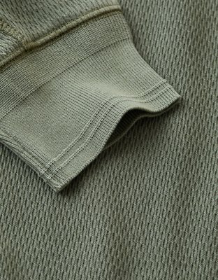 AE Boxy Fit Thermal Henley T-Shirt