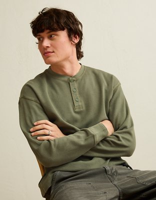 AE Boxy Fit Thermal Henley T-Shirt | American Eagle