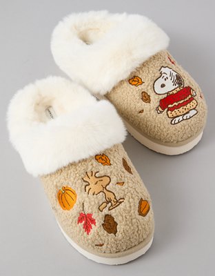 AE Thanksgiving Snoopy Scuff Slipper
