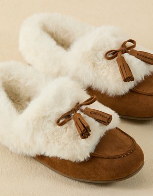 AE Cozy Moccasin Slipper