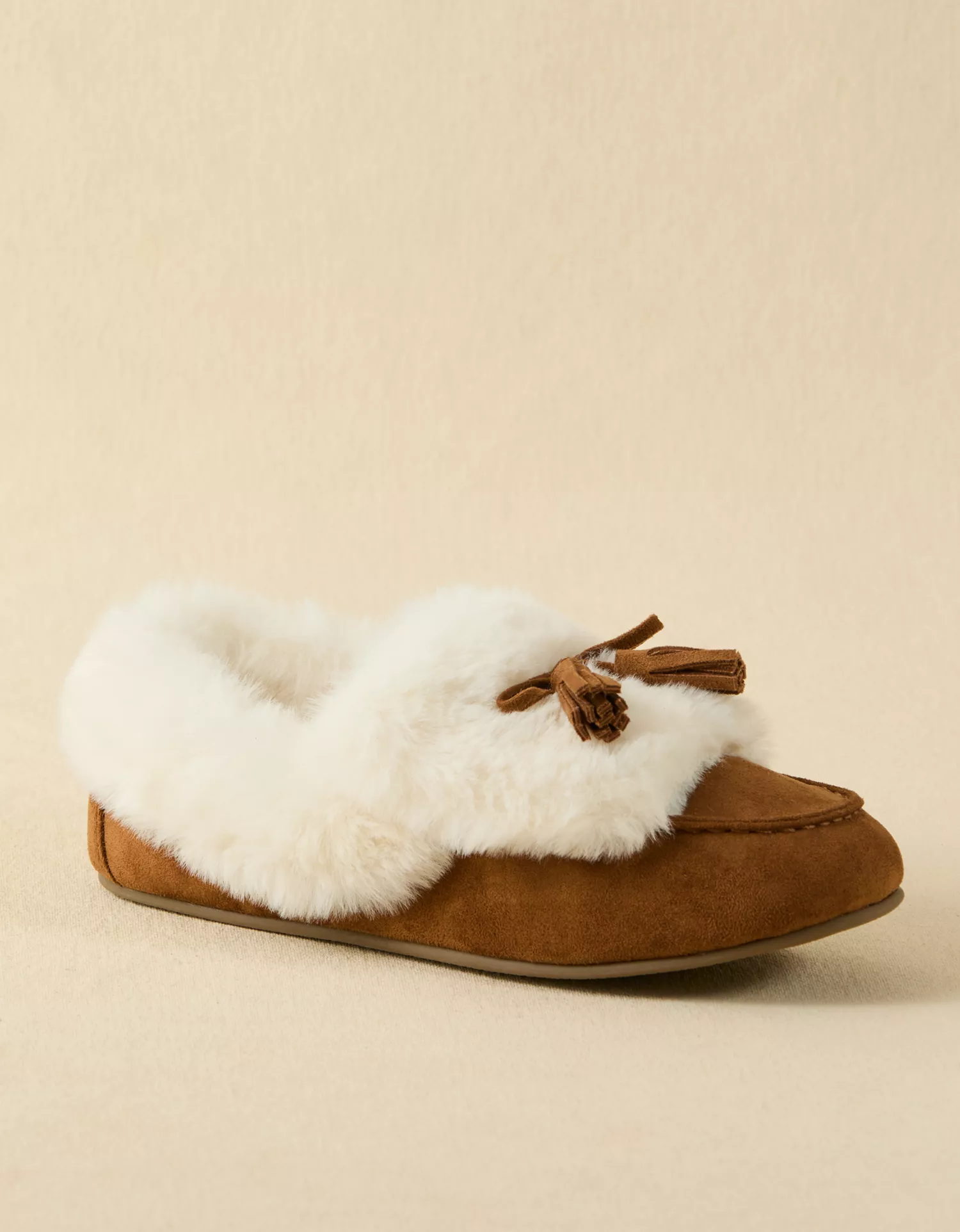 AE Cozy Moccasin Slipper