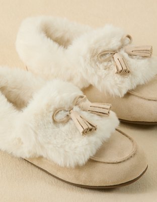 AE Cozy Moccasin Slipper