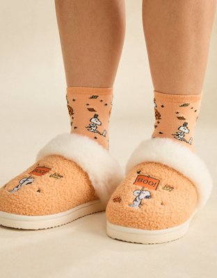 AE Snoopy Boo! Scuff Slipper from American Eagle - $39.95