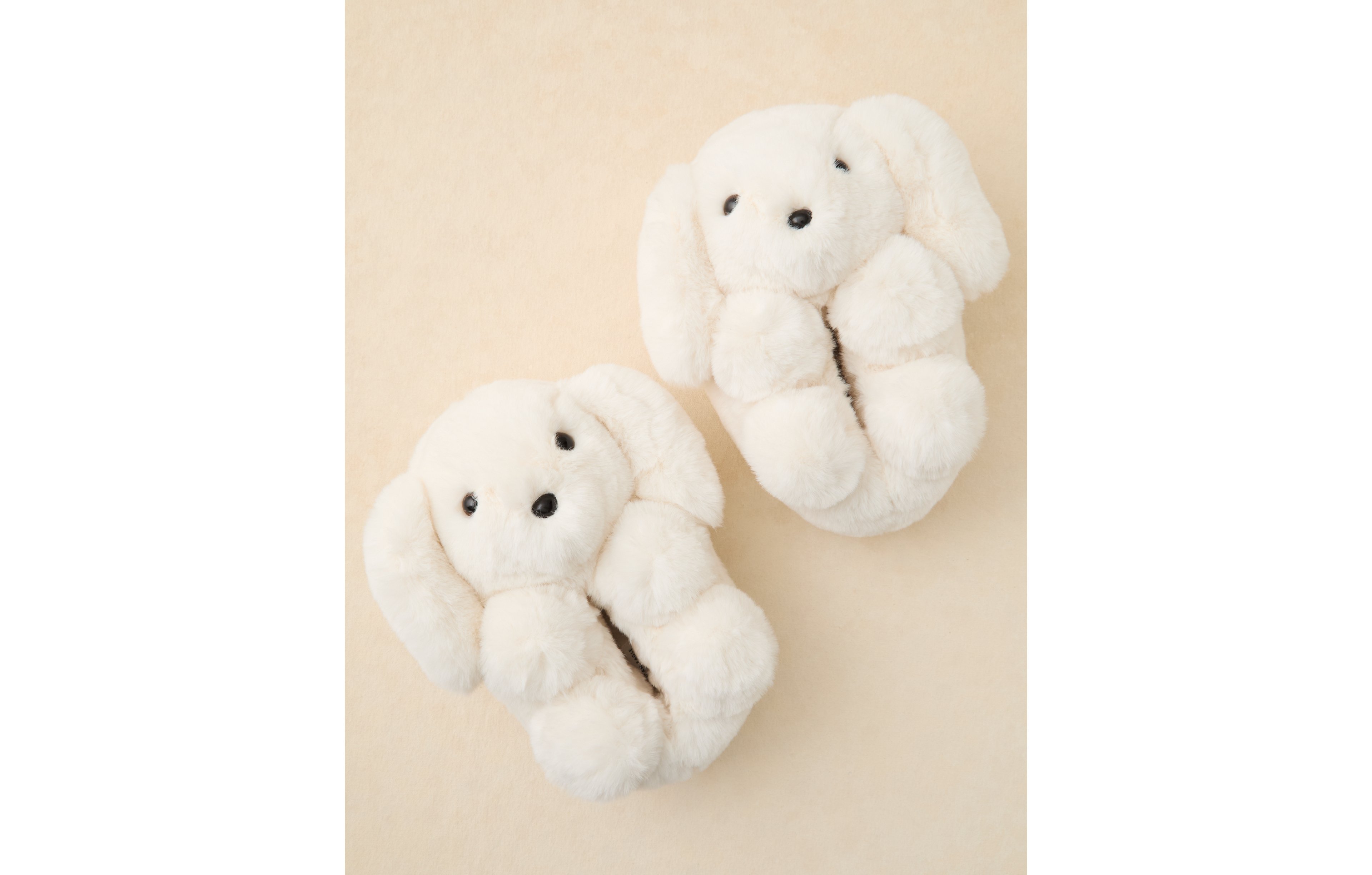 AE Fuzzy Bunny Slipper